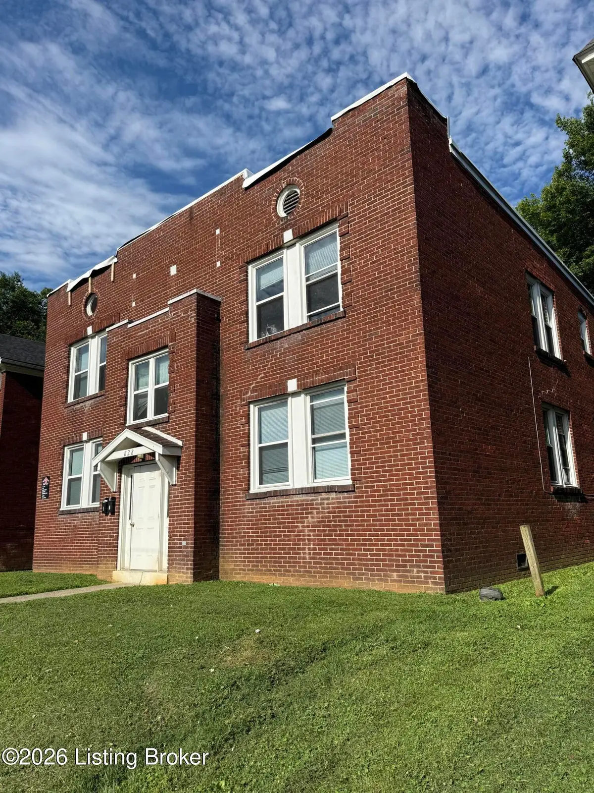 828 S 31st St, Louisville, KY 40211 - #1
