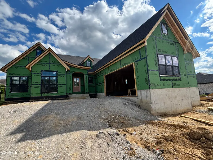 201 Cherokee Dr, Shelbyville, KY 40065 - #3