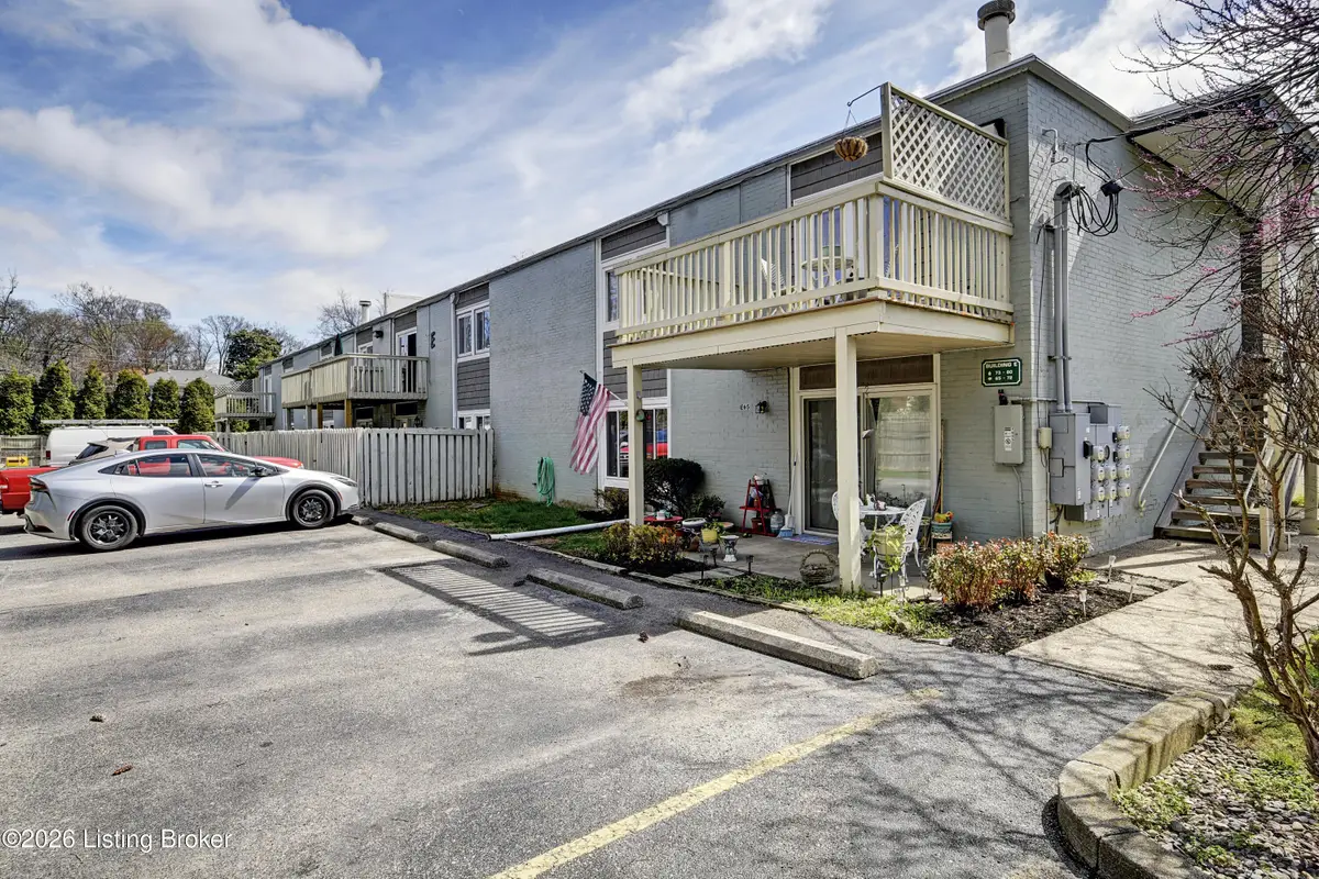 1935 Gardiner Ln #E70, Louisville, KY 40205 - #1