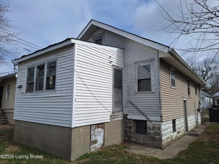 816 S 37th St, Louisville, KY 40211 - #3