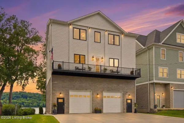 1222 Riverside Dr, Prospect, KY 40059