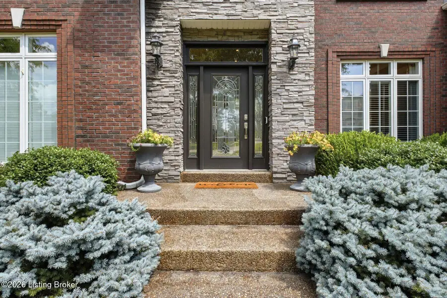300 Longview Park Pl, Louisville, KY 40245 - #3