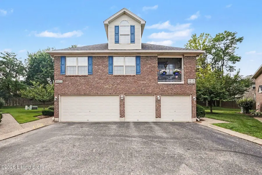 8622 Grand Neptune Dr, Louisville, KY 40228 - #2