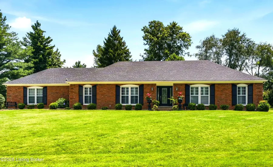 468 Oak Crest Dr, Shelbyville, KY 40065 - #2