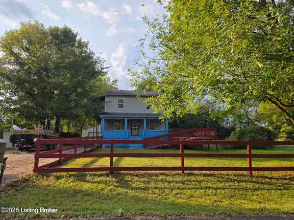 4534 Lake Dreamland Rd, Louisville, KY 40216
