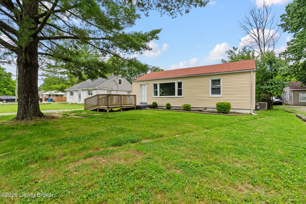 1263 Forest Dr, Louisville, KY 40219 - #1