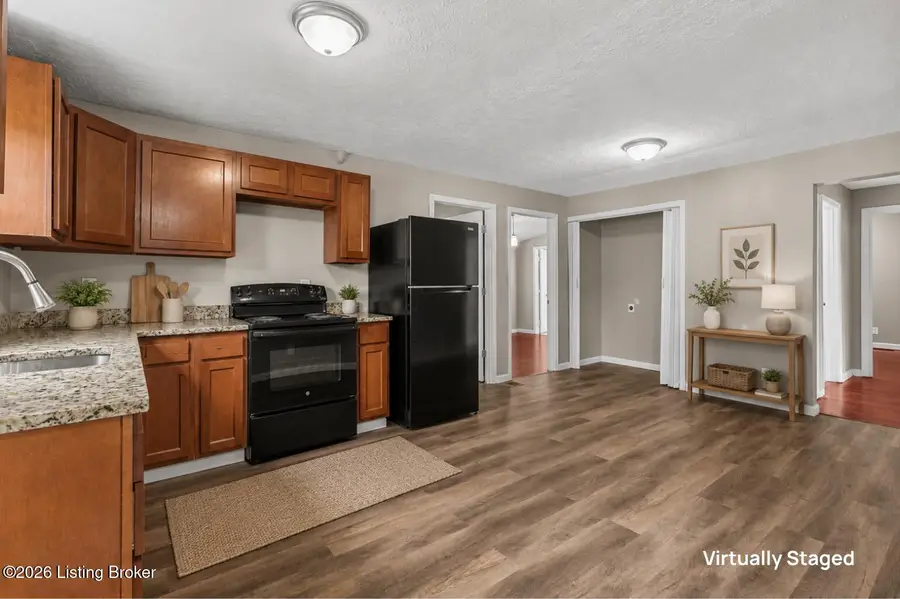 1263 Forest Dr, Louisville, KY 40219 - #3