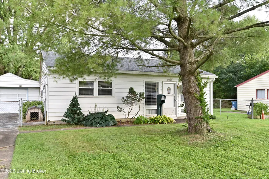 10015 Donau Ln, Louisville, KY 40272 - #2