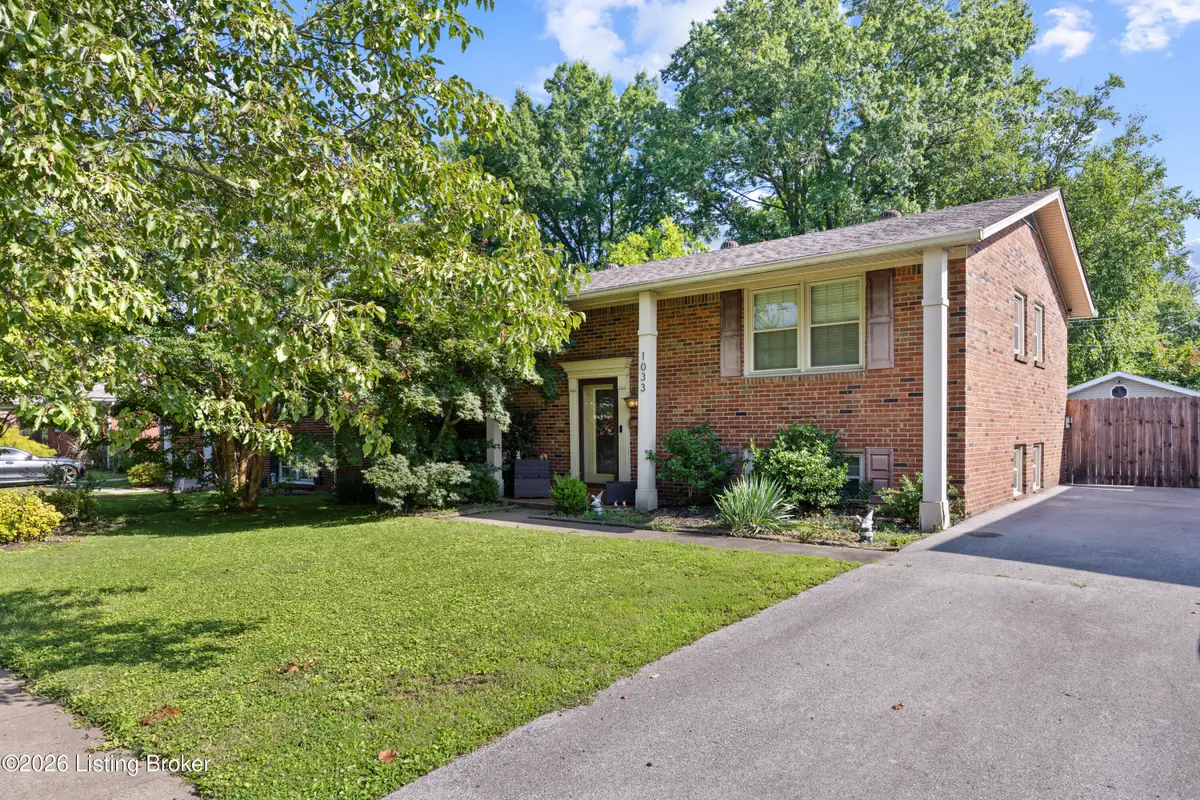 1033 Clayborne Rd, Louisville, KY 40214 - #1