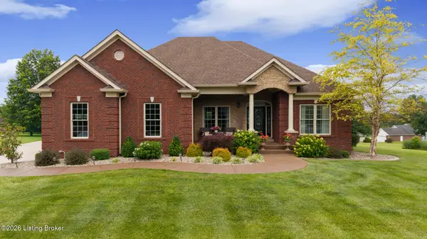 1360 Dale Ln, Fisherville, KY 40023
