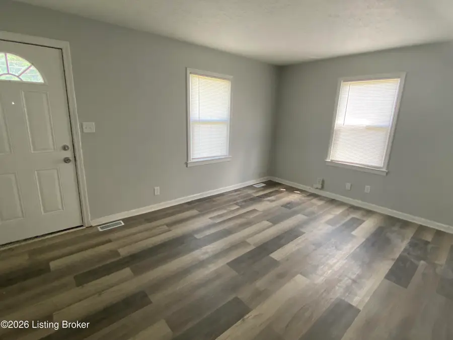 1940 S 28th St, Louisville, KY 40210 - #3