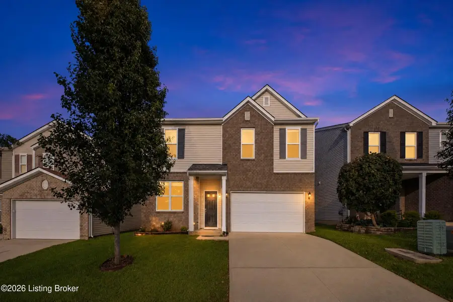12103 Parkview Trace Dr, Louisville, KY 40229 - #2