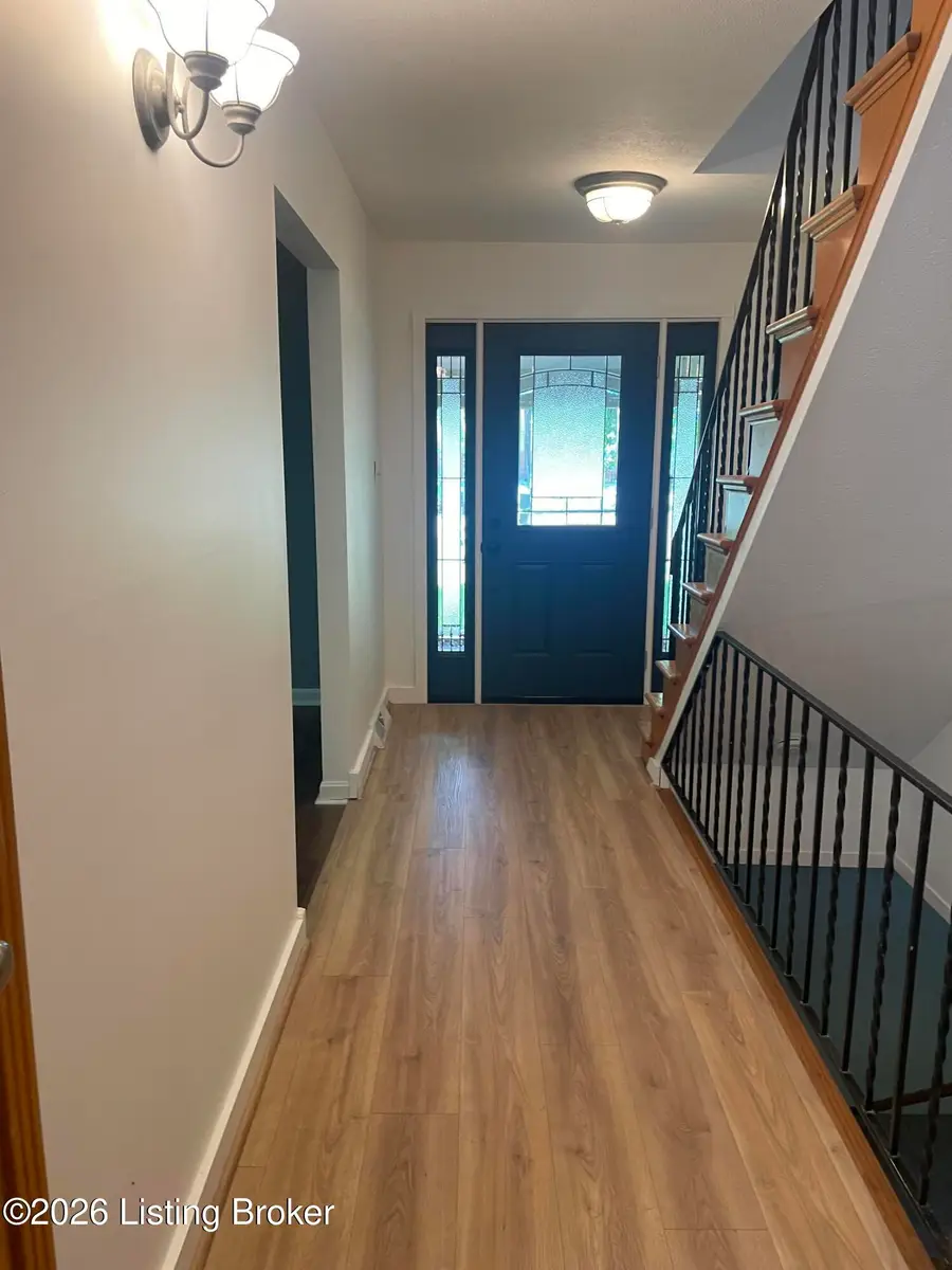 8603 Cool Brook Ct, Louisville, KY 40291 - #2