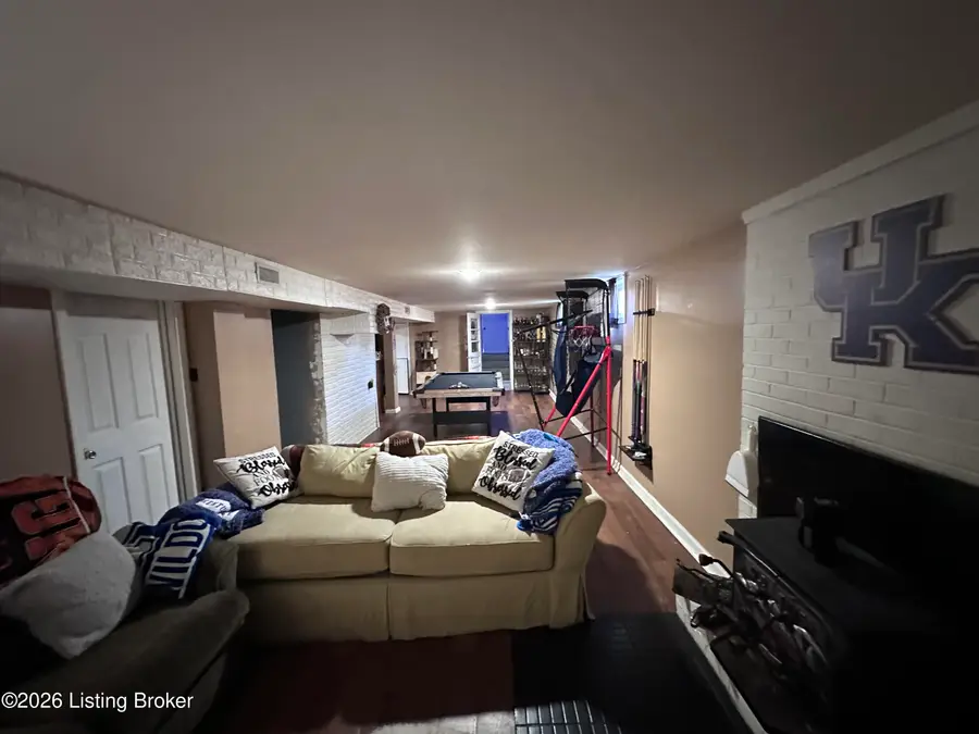 2325 Allen Dr, Lexington, KY 40505 - #2