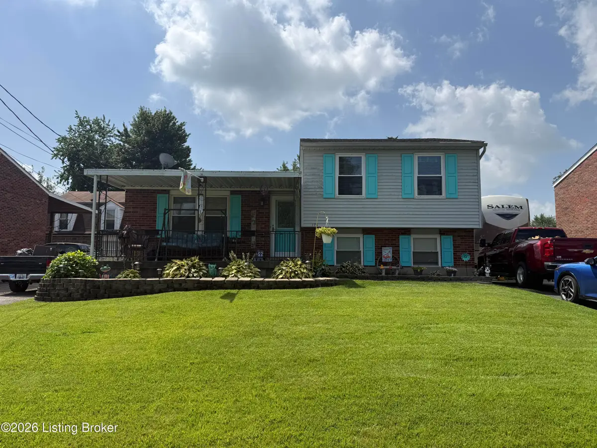 175 Prairie Dr, Louisville, KY 40229 - #1