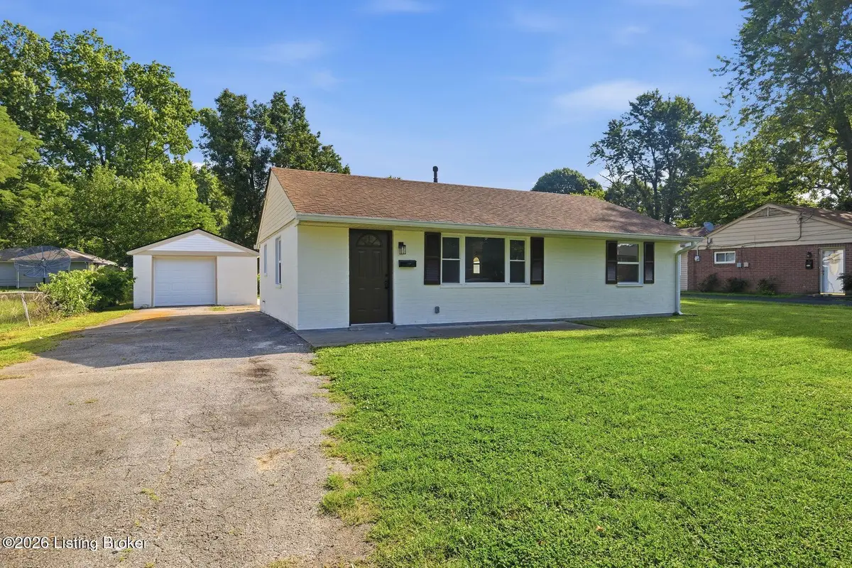 2209 Peaslee Rd, Louisville, KY 40216 - #1