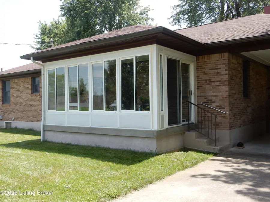 444 Cedar Grove Rd, Shepherdsville, KY 40165 - #3