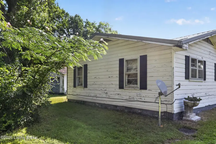 3834 Cook St, Paducah, KY 42003 - #2
