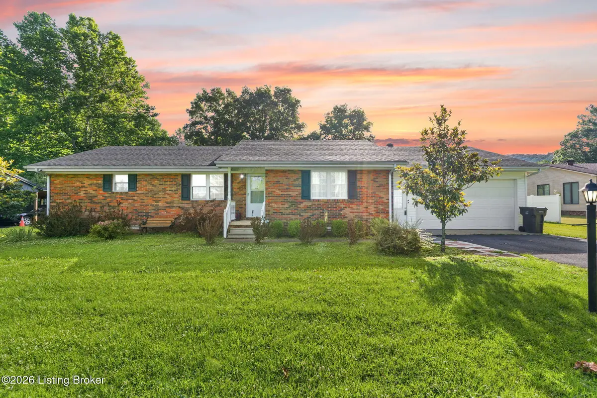32 W Scott Ct, Clearfield, KY 40313 - #1