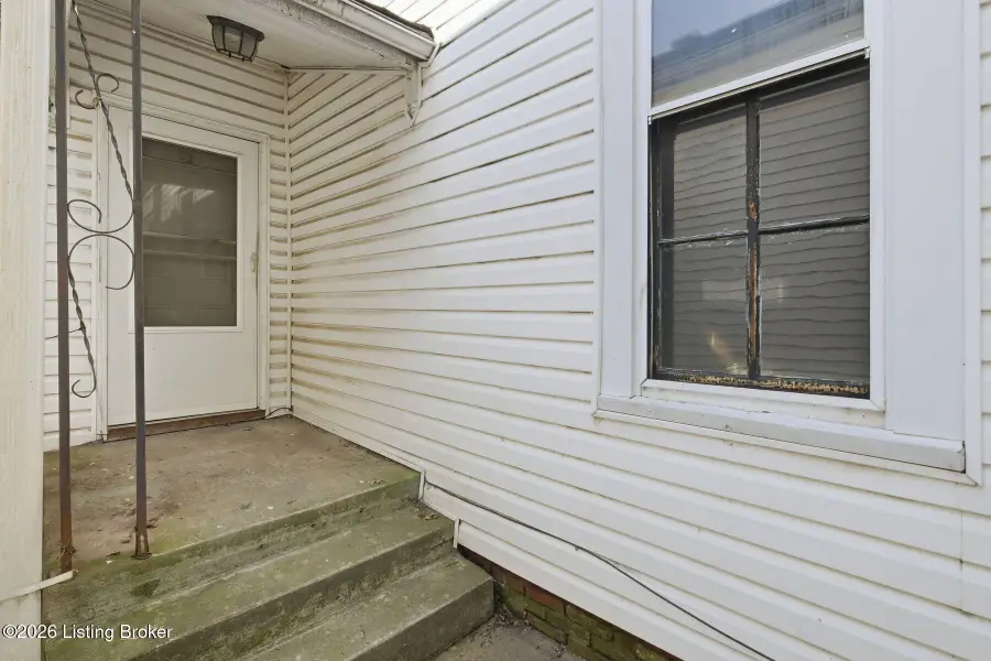 1036 E Caldwell St, Louisville, KY 40204 - #2