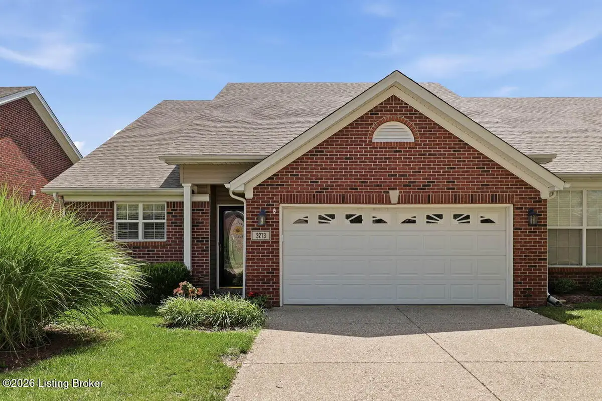 3213 Stony Farm Dr, Jeffersontown, KY 40299 - #1