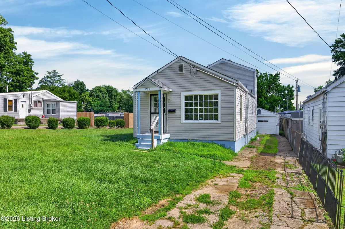 1327 Shingo Ave, Louisville, KY 40215 - #1