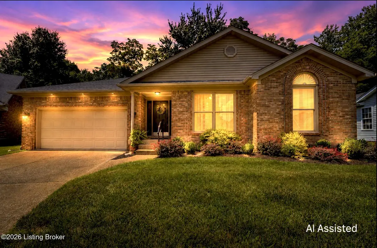 715 Auburn Oaks Dr, Louisville, KY 40214 - #1