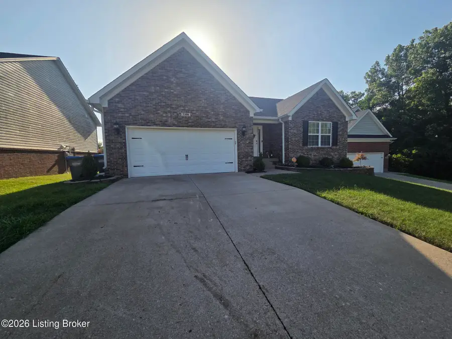 7106 Astin Ct, Louisville, KY 40219 - #2