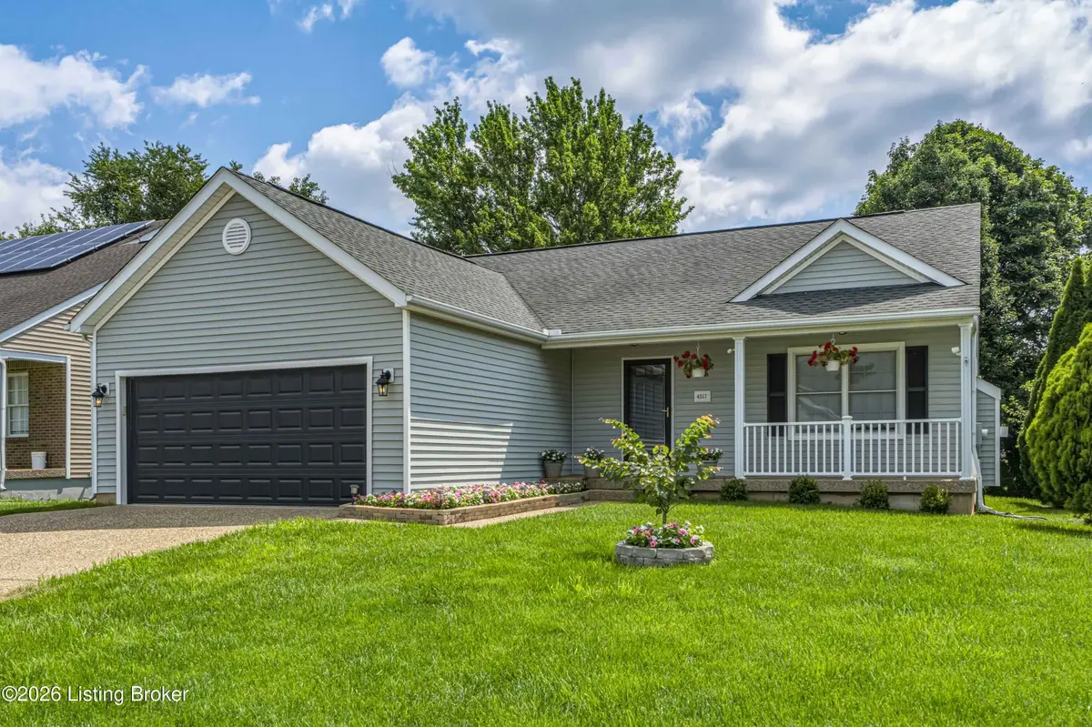 4517 Fallen Apple Ln, Louisville, KY 40218 - #1