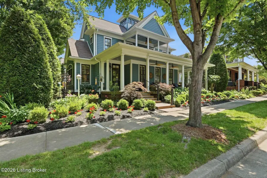 9101 Dayflower St, Prospect, KY 40059 - #3