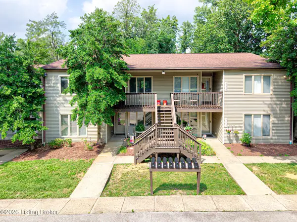 9321 Loch Lea Ln #B, Louisville, KY 40291