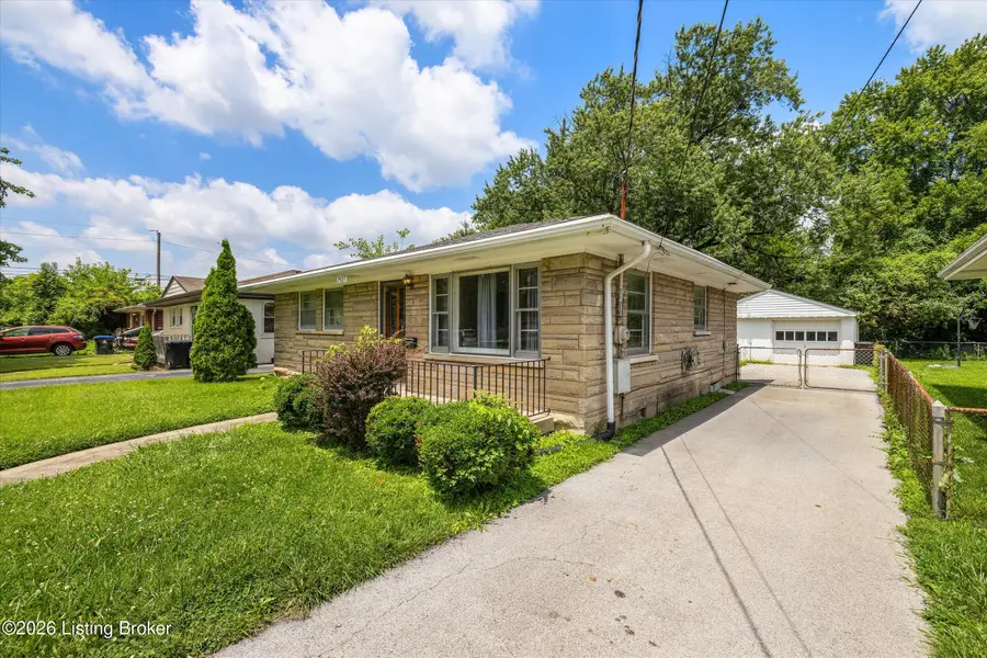 2505 Goldsmith Ln, Louisville, KY 40218 - #2
