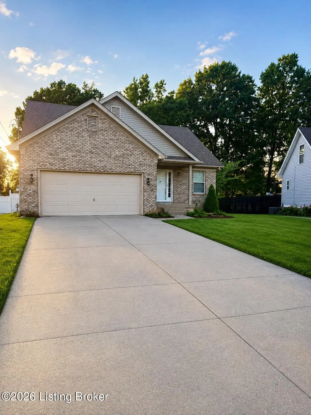 3819 Melda Ln, Louisville, KY 40219 - #1