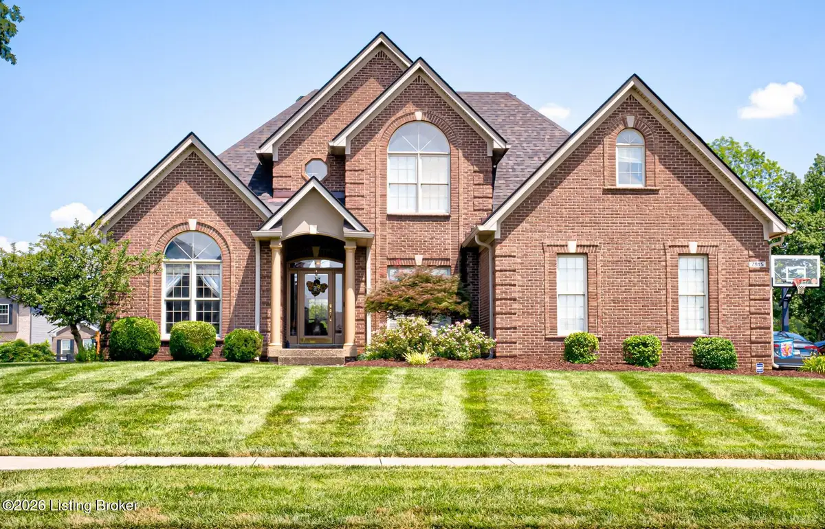 7915 Kendrick Crossing Ln, Louisville, KY 40291 - #1