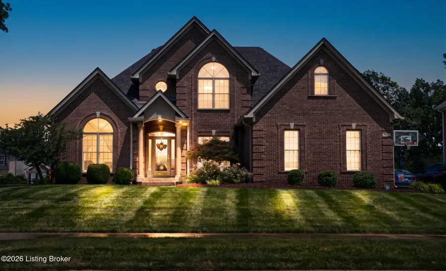 7915 Kendrick Crossing Ln, Louisville, KY 40291 - #2