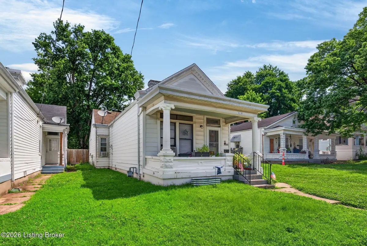 925 Ash St, Louisville, KY 40217 - #1