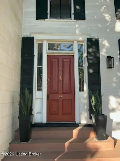 115 N 1st Ave, La Grange, KY 40031 - #2