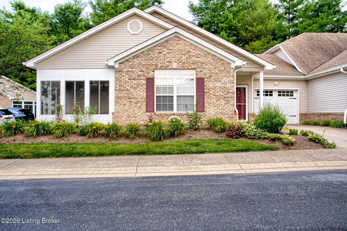5124 Southern Charm Ln, Louisville, KY 40219 - #1