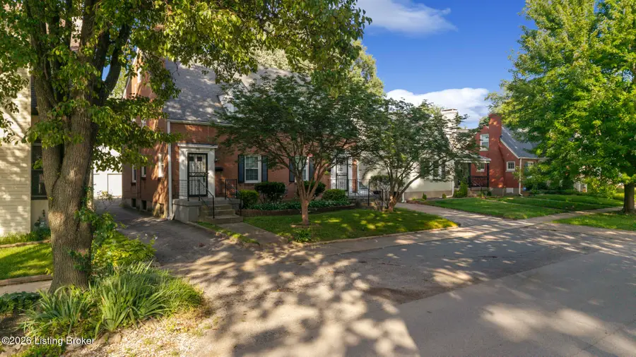 405 Macon Ave, Louisville, KY 40207 - #3