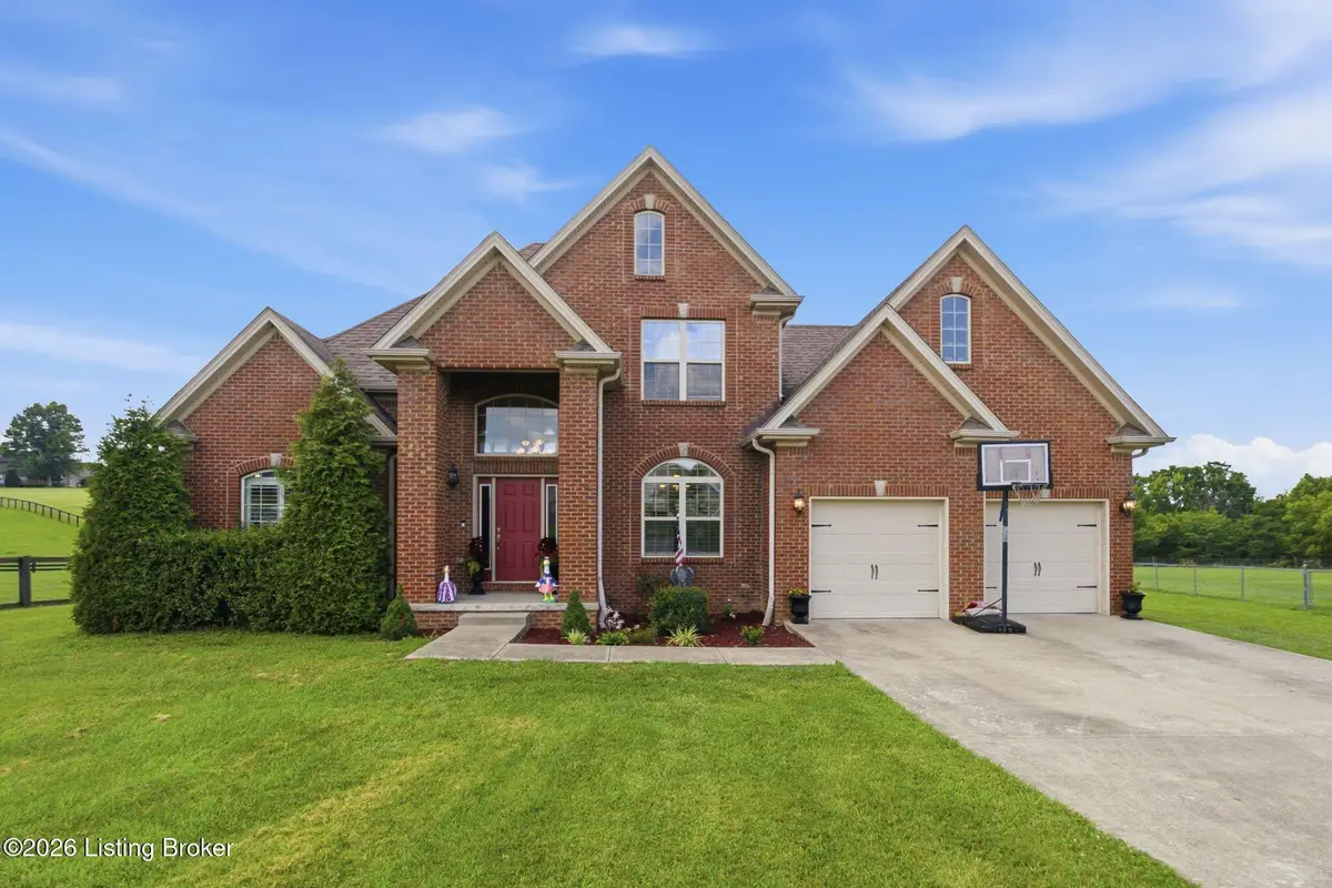 1065 Running Brook Dr, Lawrenceburg, KY 40342 - #1