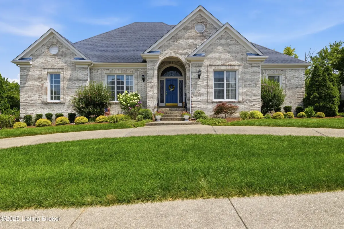 14208 Woodland Ridge Dr, Louisville, KY 40245 - #1