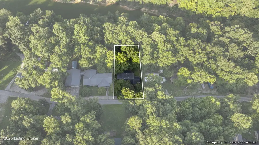 1057 Lakeway Dr, Cub Run, KY 42729 - #2