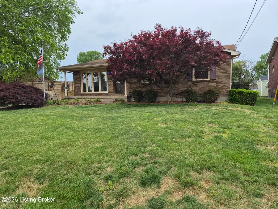 7011 Uranus Dr, Louisville, KY 40258 - #3