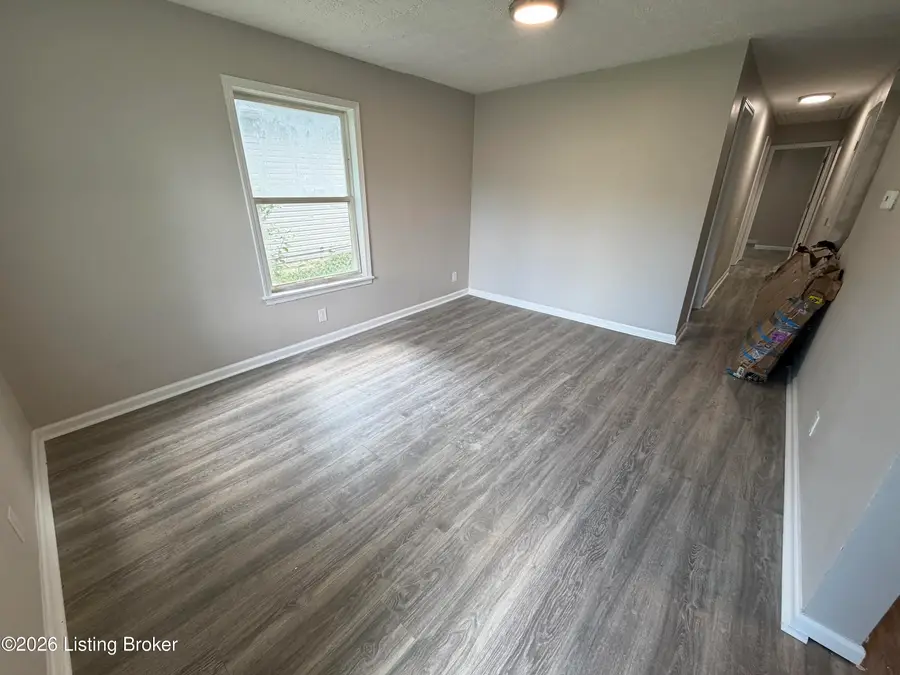 100 Boston Ct, Louisville, KY 40212 - #2
