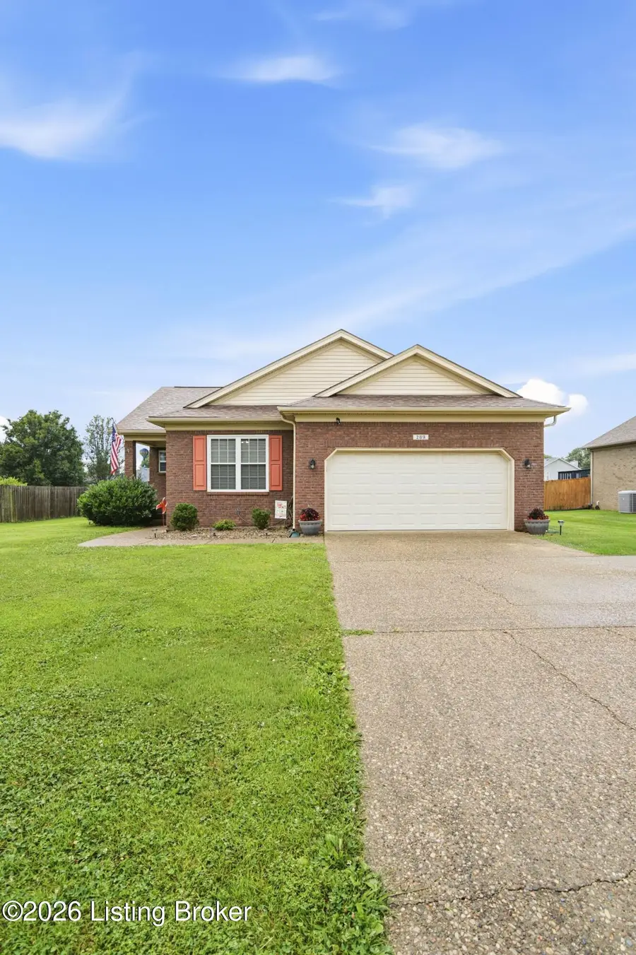 289 New Christman Ln, Shepherdsville, KY 40165 - #3