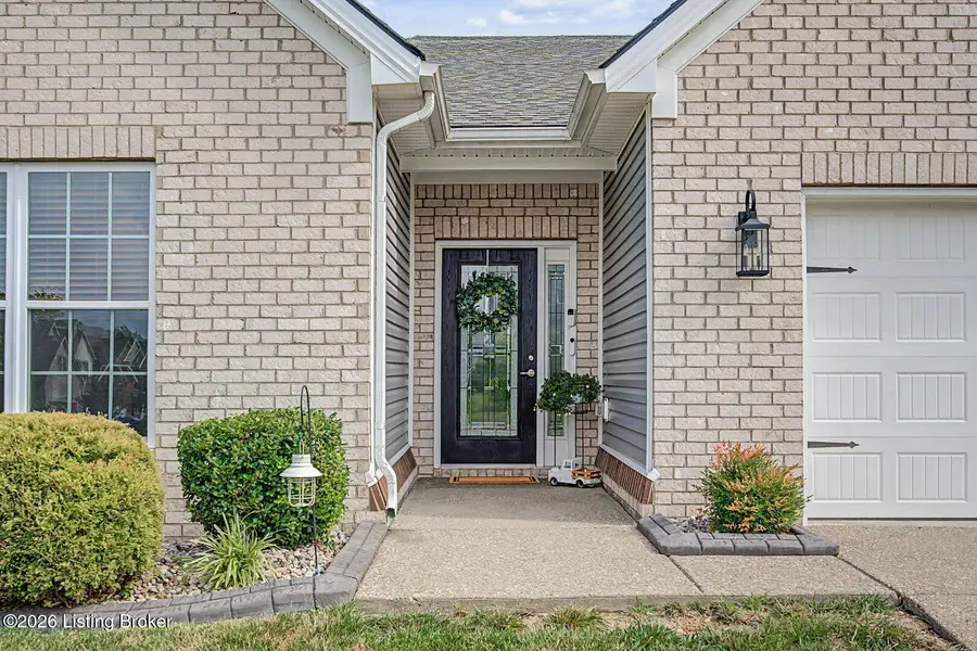 16301 Spitfire Lake Path, Louisville, KY 40245 - #2