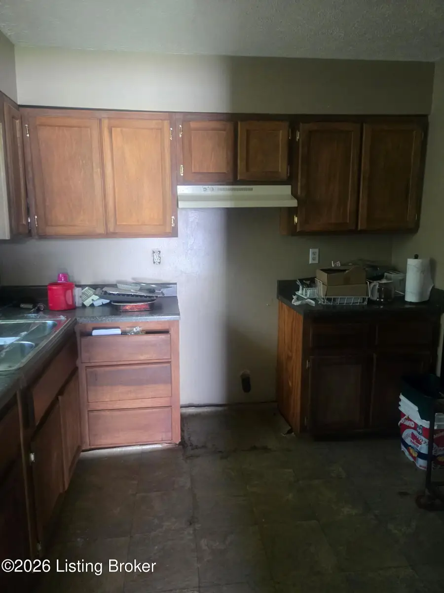 262 Indiana Trail, Radcliff, KY 40160 - #3