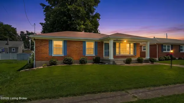 2709 Parklawn Dr, Louisville, KY 40217
