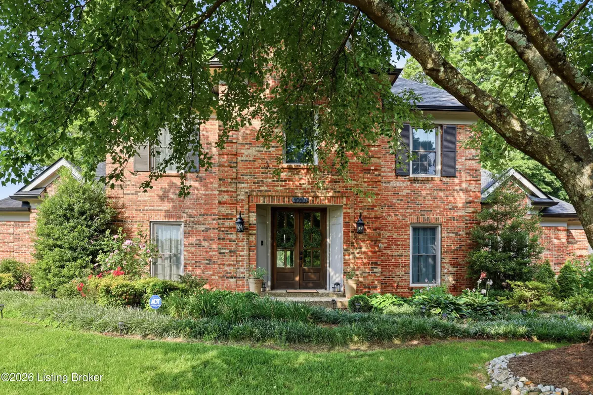 1010 Oxmoor Woods Pkwy, Louisville, KY 40222 - #1