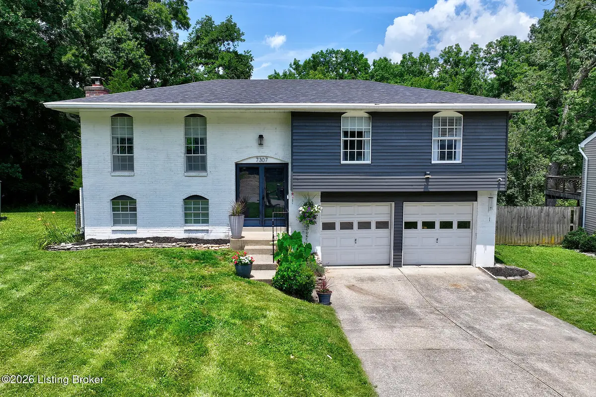 7307 Sideoats Dr, Crestwood, KY 40014 - #1